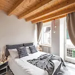 La Casa Della Zia 3* Сарнико